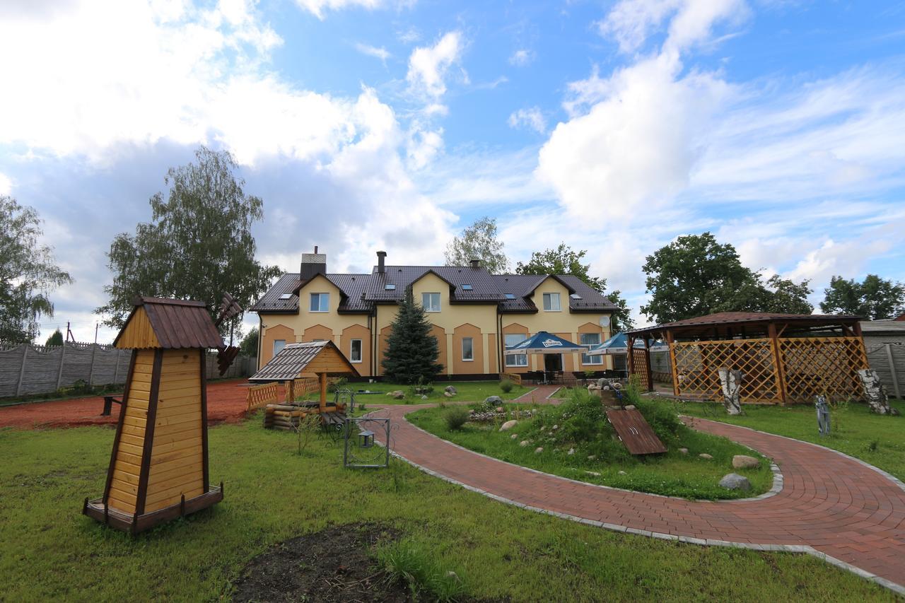 Gostinnyi Dvor Polotsk Exteriér fotografie